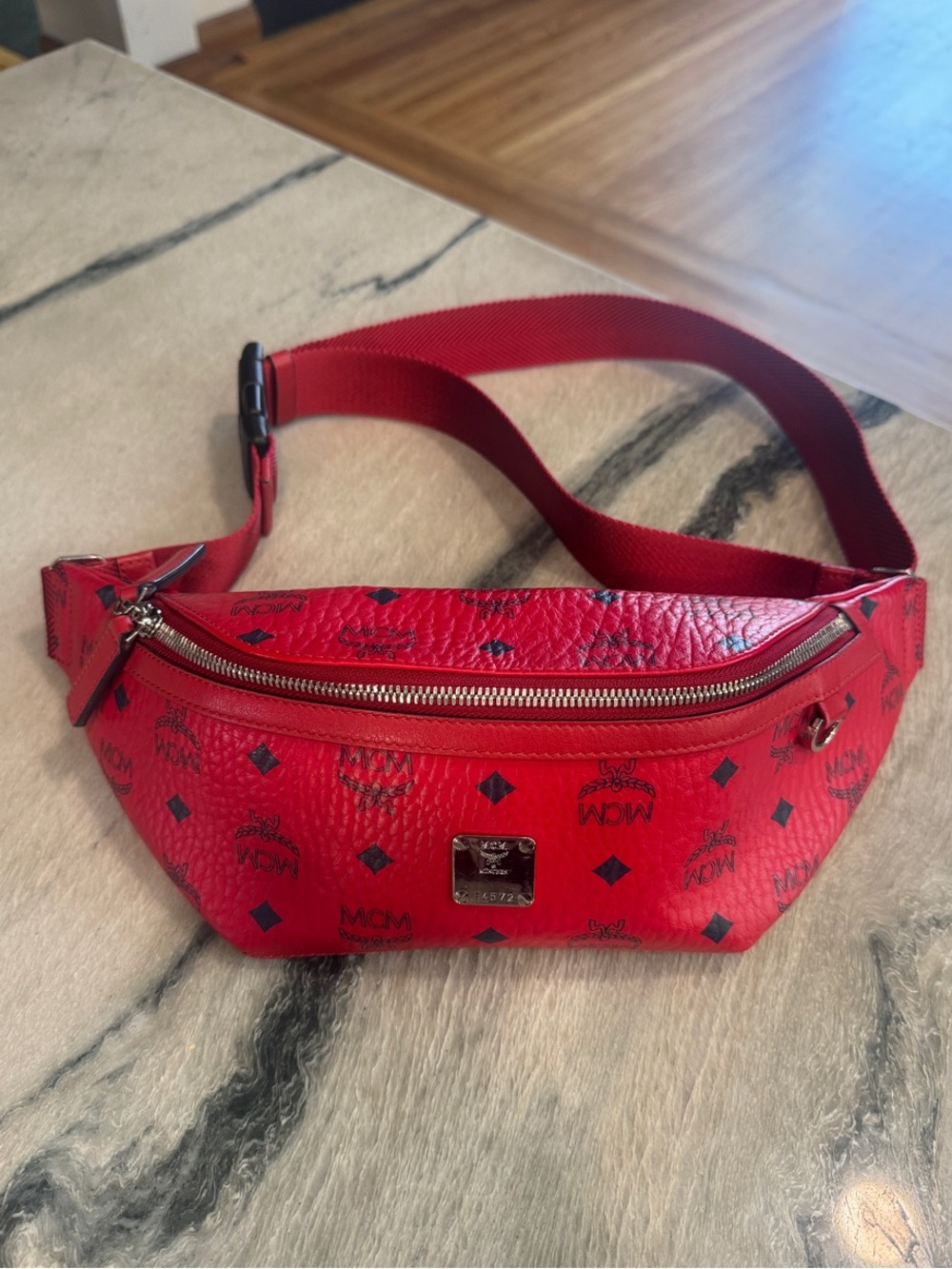 MCM Red Logo Visetos Belt Bag - Picture 10 of 11